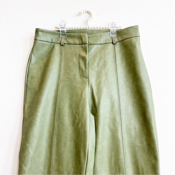NEW 7 For All Mankind Women's Faux Leather Wide Leg Crop Pants Green Medium - Picture 3 of 7